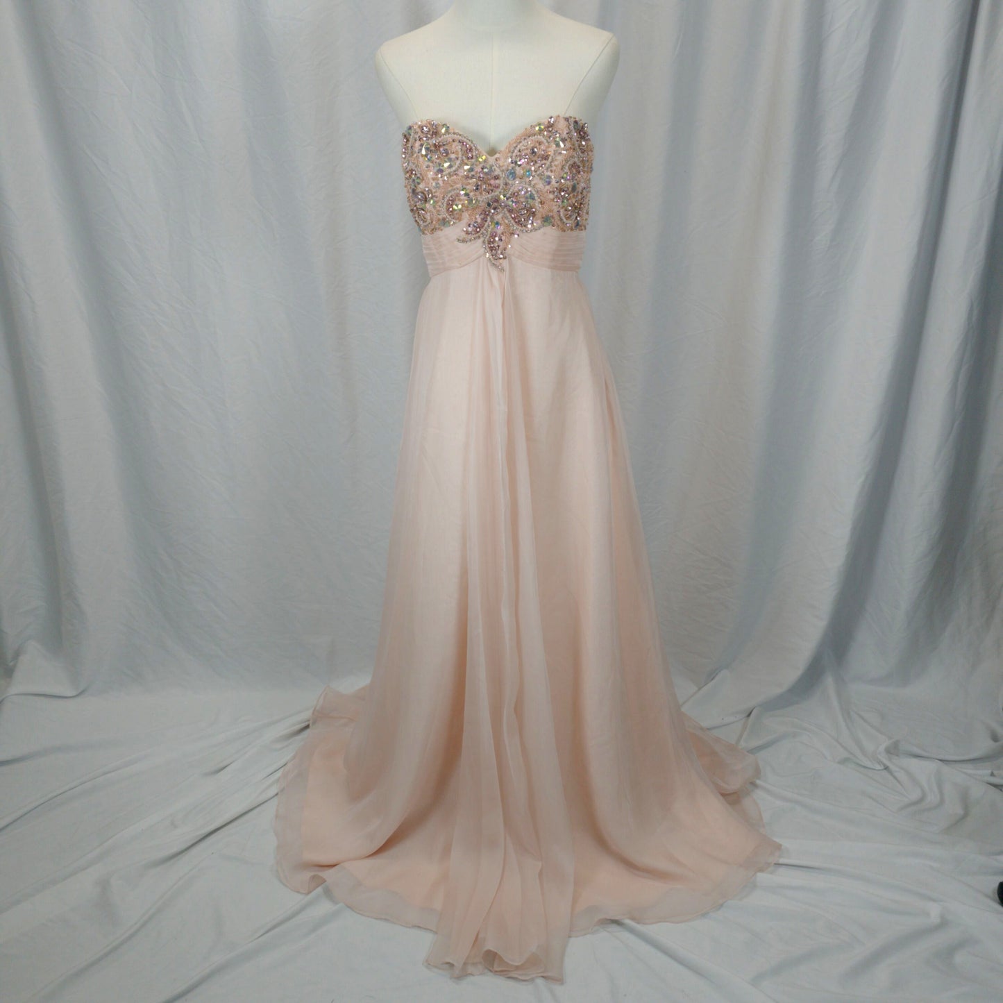 Glamorous Blush Dream Gown with Dazzling Sequins for Celebrations
