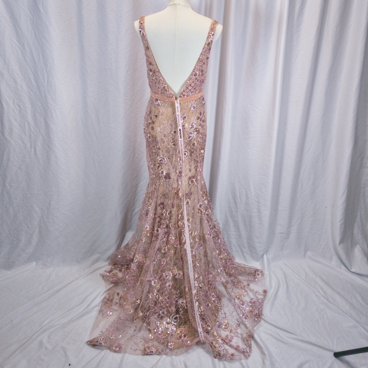 Dazzling Rose Gold Sequin Gown for Show-Stopping Nights