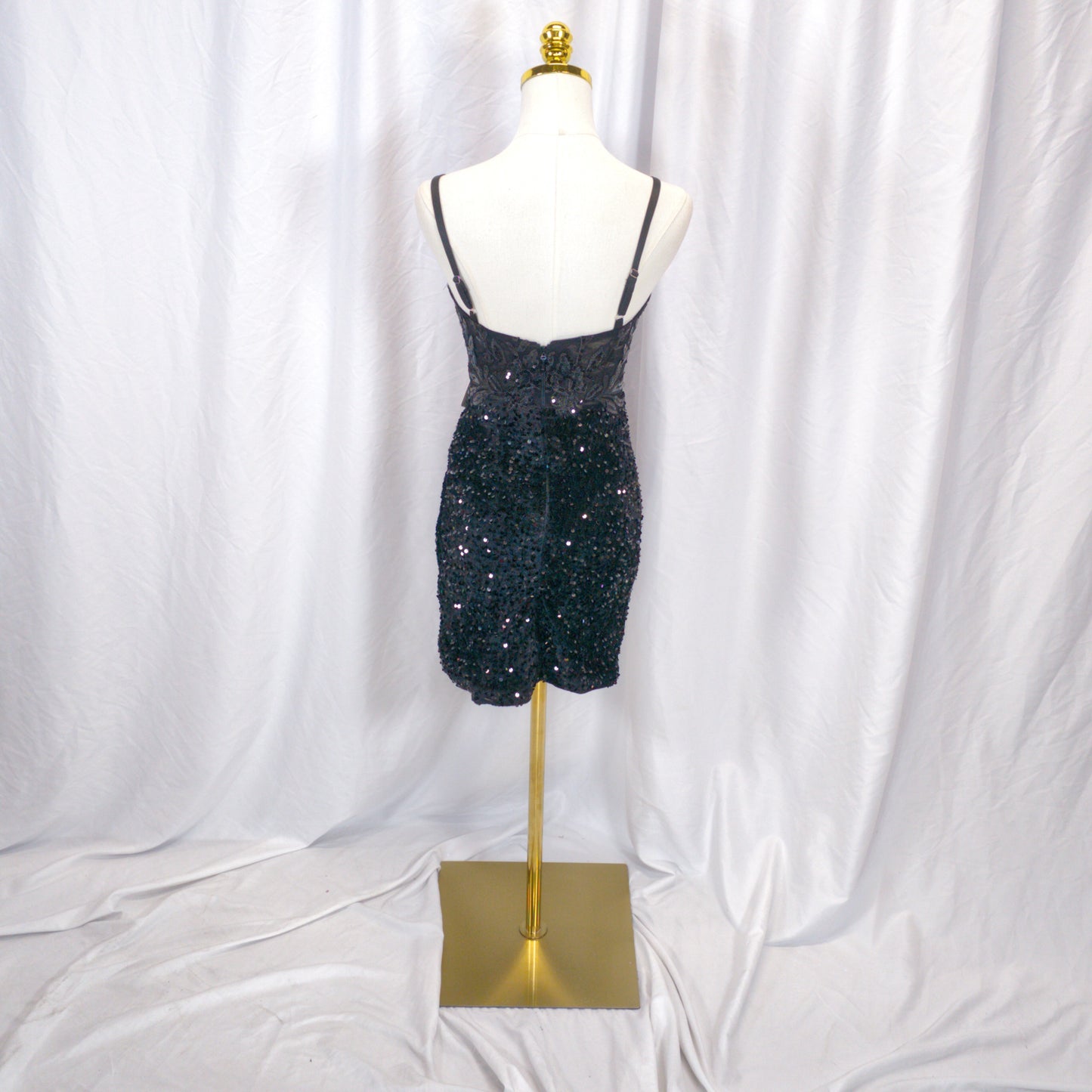 Dazzling Sequin Black Mini Dress – Nightlife Showstopper