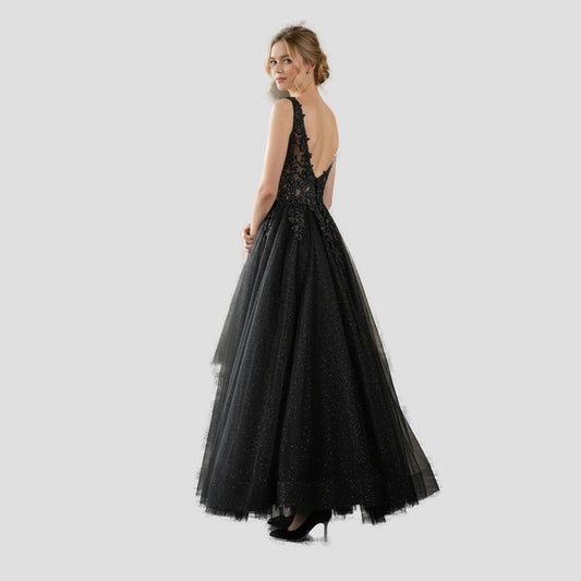 Midnight Black One-Shoulder Gown for Gala Nights