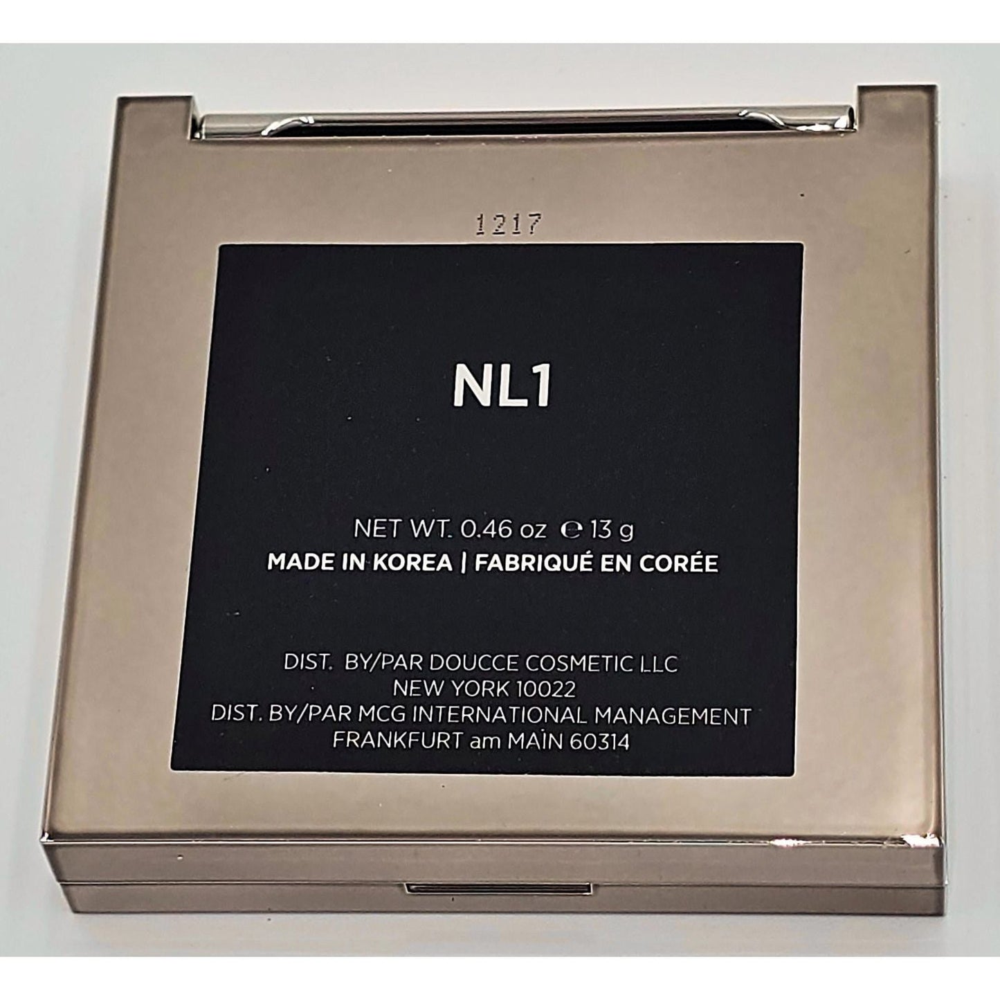 NL1 Compact Makeup Powder - Your Face's New Best Friend