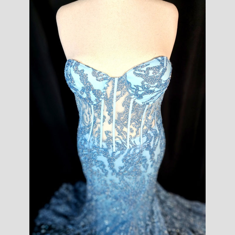 Aqua Dreamy Lace Mermaid Gown: Make Waves with Elegance!