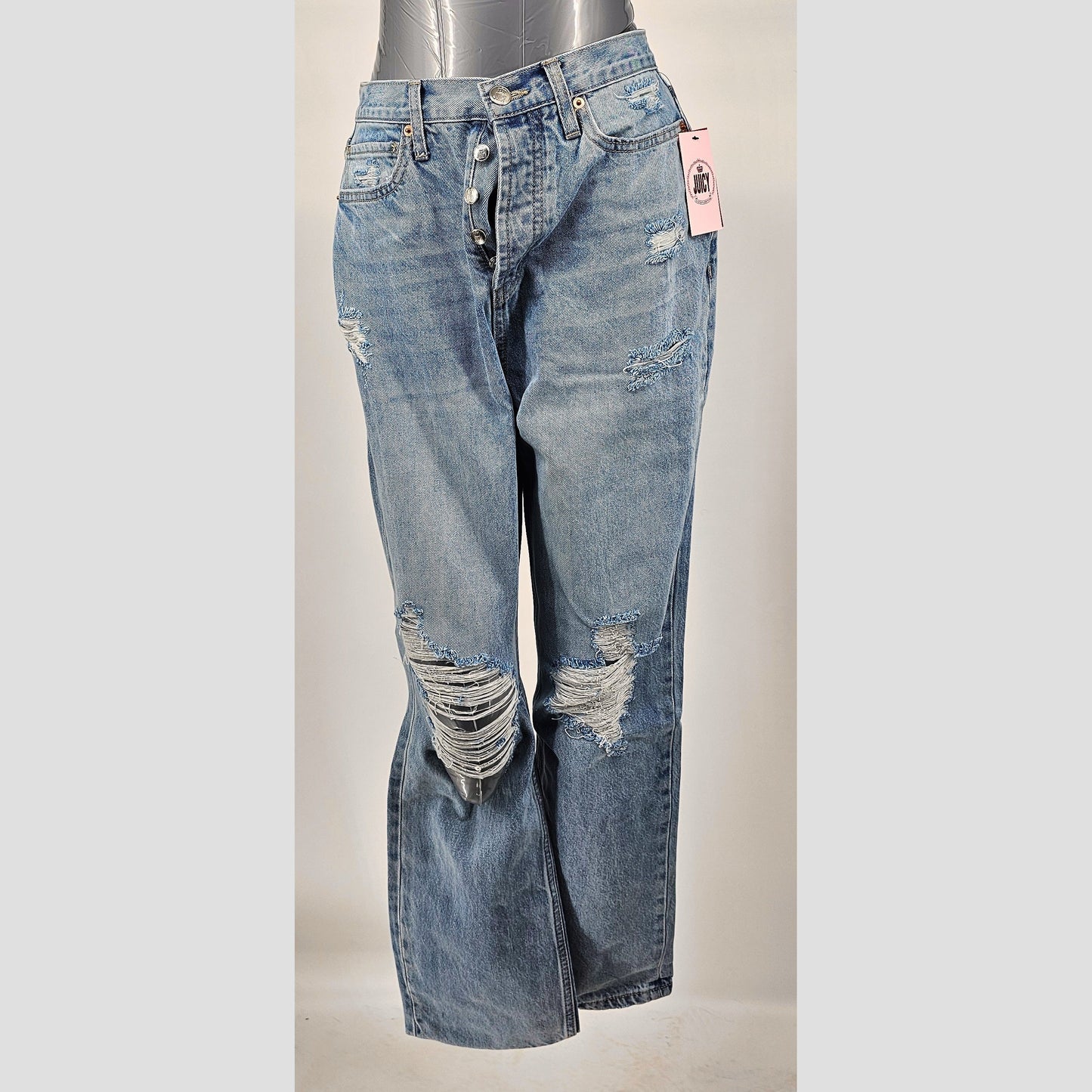 Relaxed Destroyed Jean - Because Comfort is Queen Light Wash