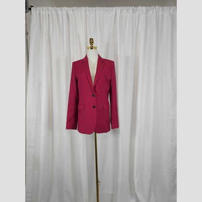 Fuchsia Power Blazer: Command Attention in Every Room!