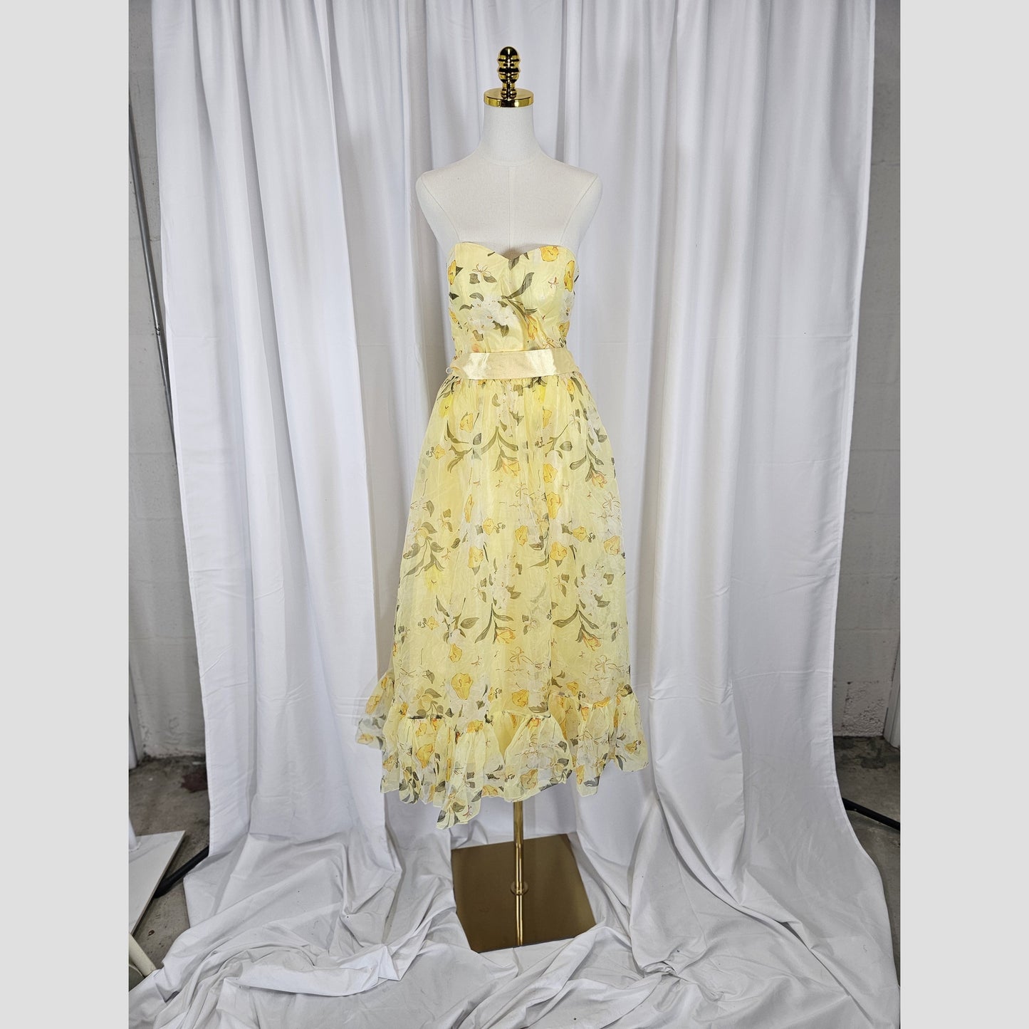 Sunshine Serenade Floral Midi Dress