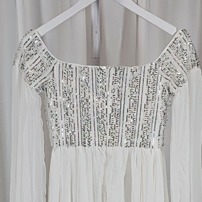 Enchanted Elegance: The Dreamy Maxi Dress