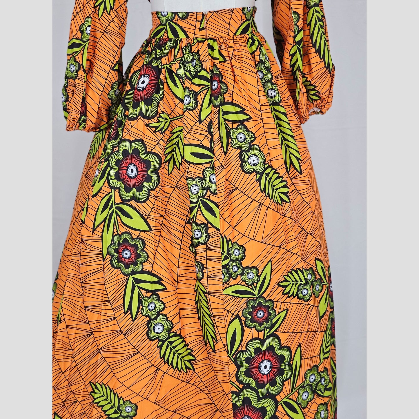 Tropical Delight: The Bold Floral Maxi Skirt