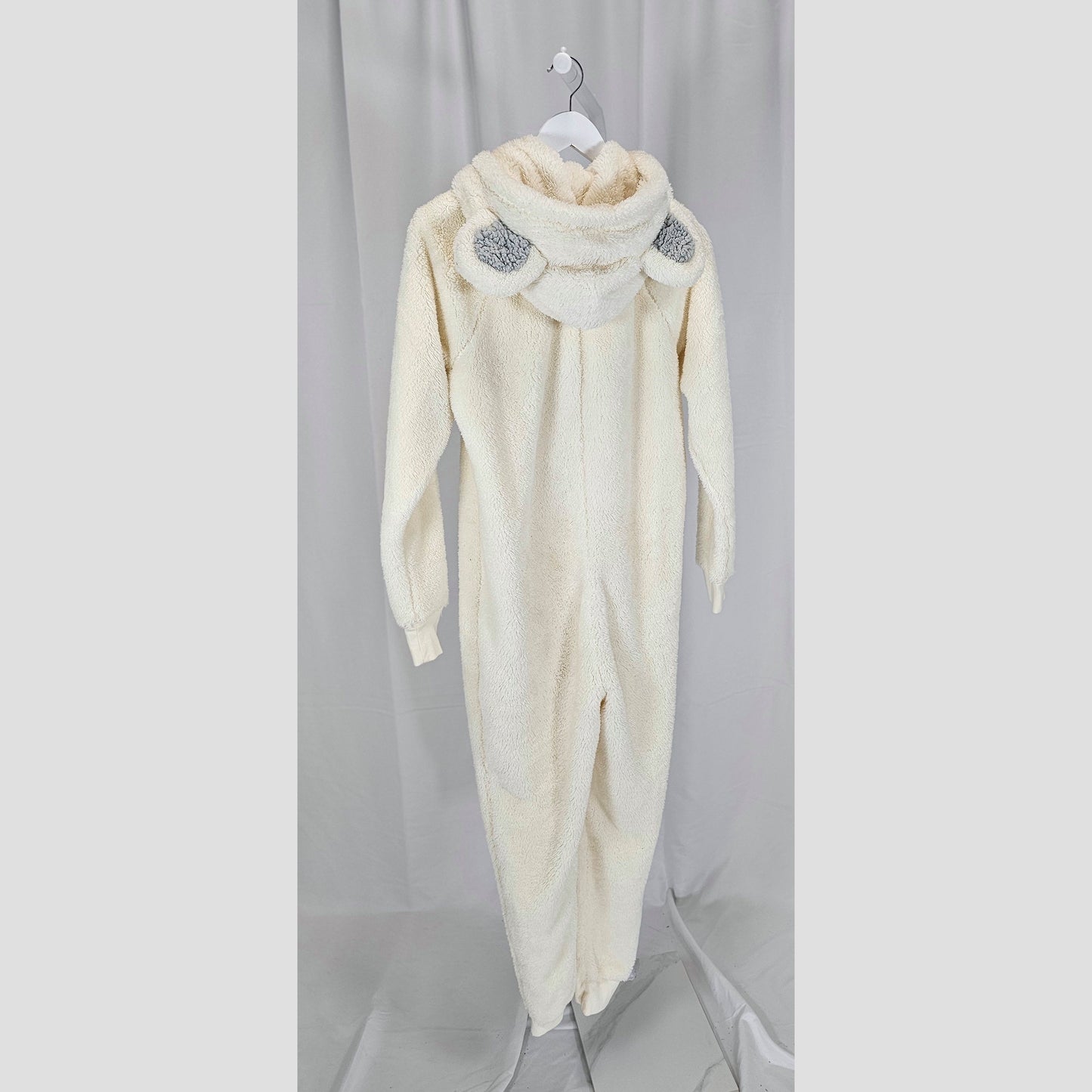 Cuddle-Ready Bear Hoodie: Embrace Your Inner Snuggle Monster!