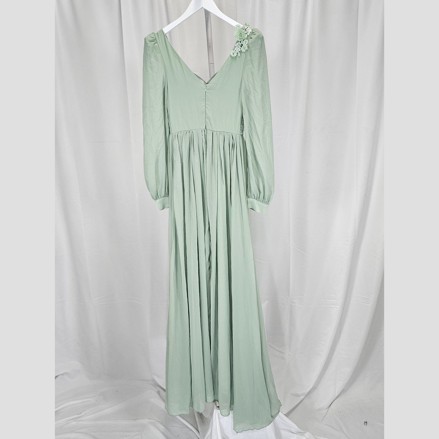 Minty Fresh Dream Dress: Elegance in Every Twirl