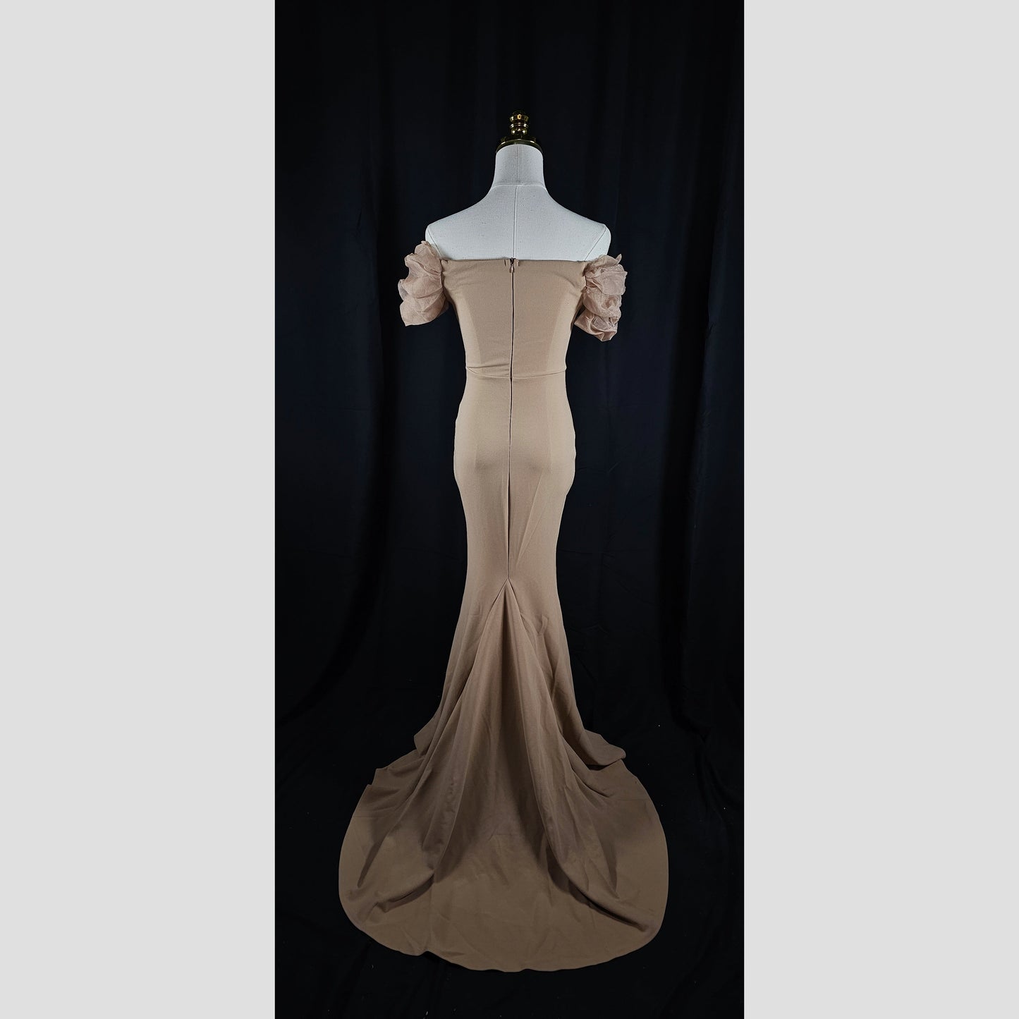 Chic Mirage: Flirty Off-Shoulder Goddess Gown