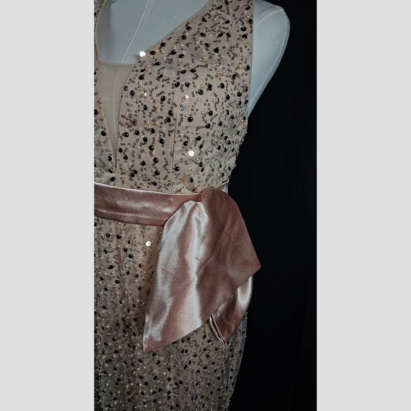 Glamorous Goddess Evening Gown: The Sparkle Edition