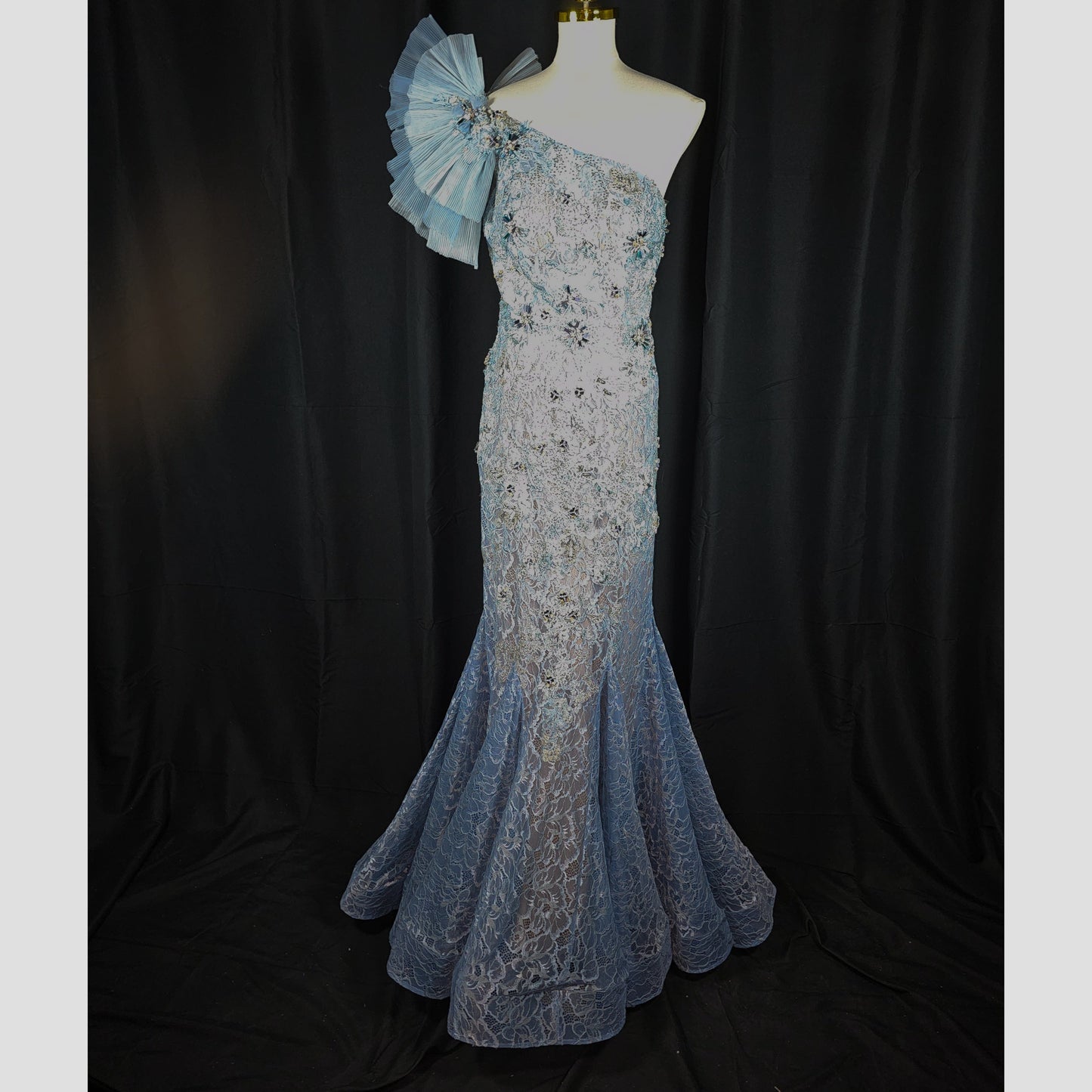 Ocean Dreams: One-Shoulder Elegance Gown