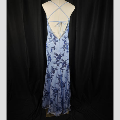 Blue Blossom Glamour Gown: A Sea of Sparkle