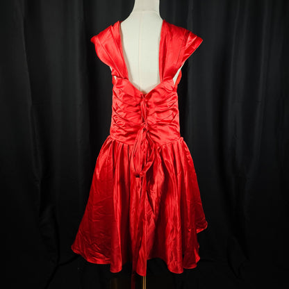 Sizzling Siren Satin Dress: Turn Heads and Hearts!