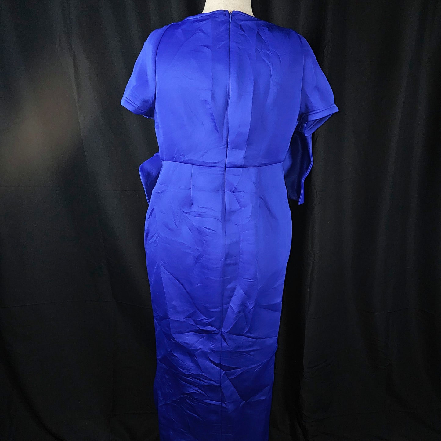 Royal Blue Majesty: The Dress That Commands Attention