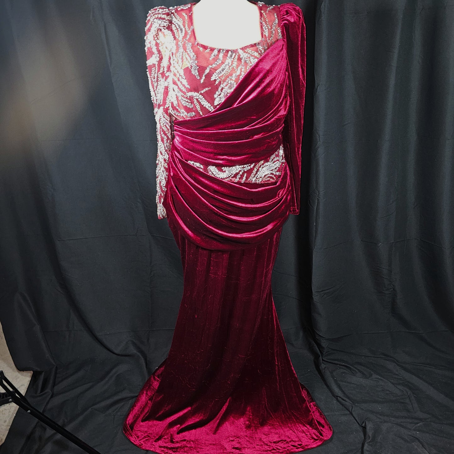 Burgundy Glamour: The Showstopper Evening Dress
