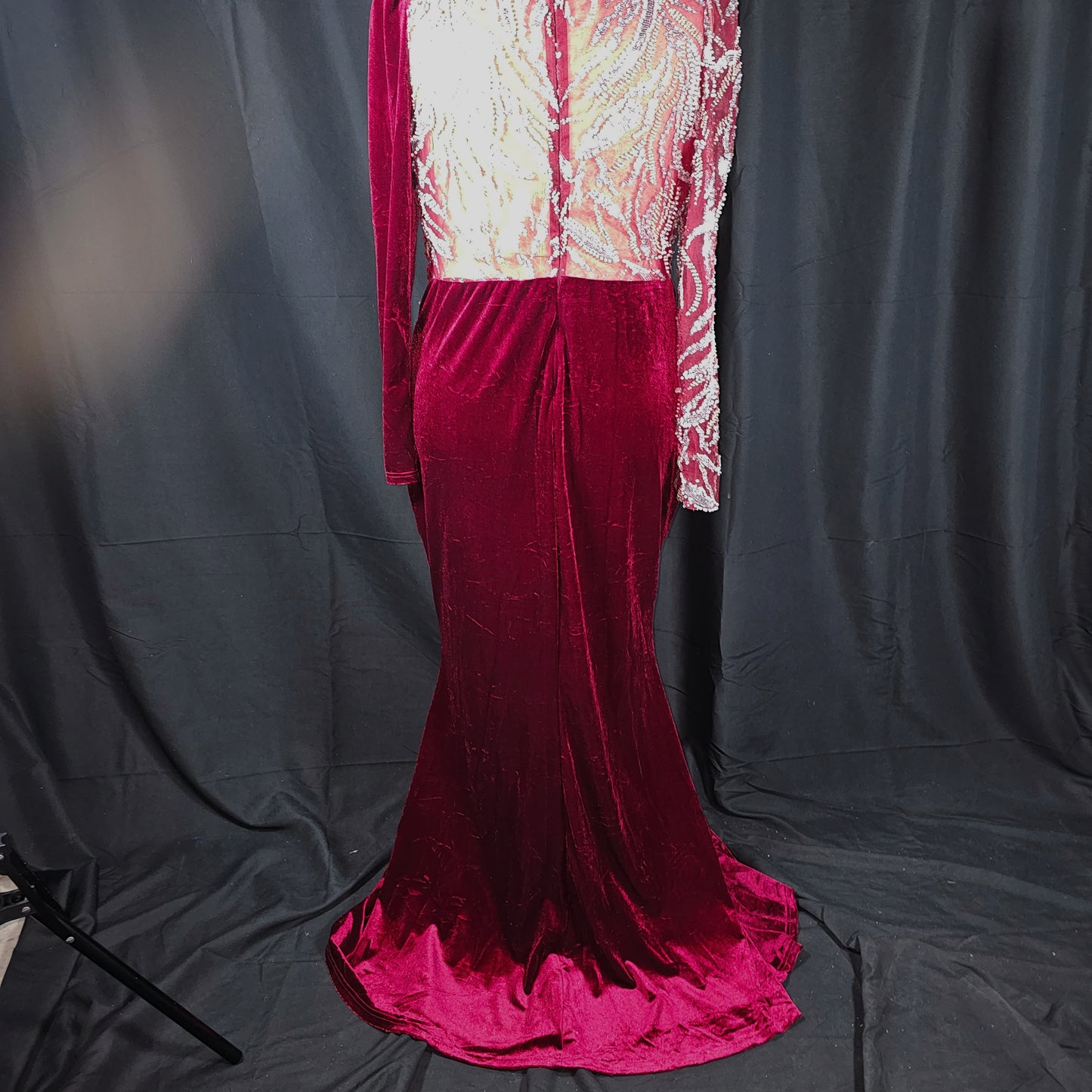 Burgundy Glamour: The Showstopper Evening Dress