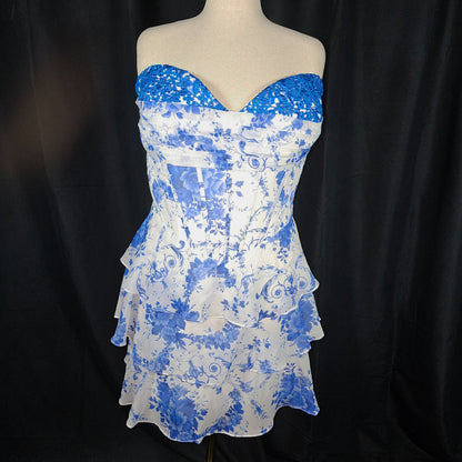 Floral Fantasy: The Dress That Blooms Everywhere You Go!