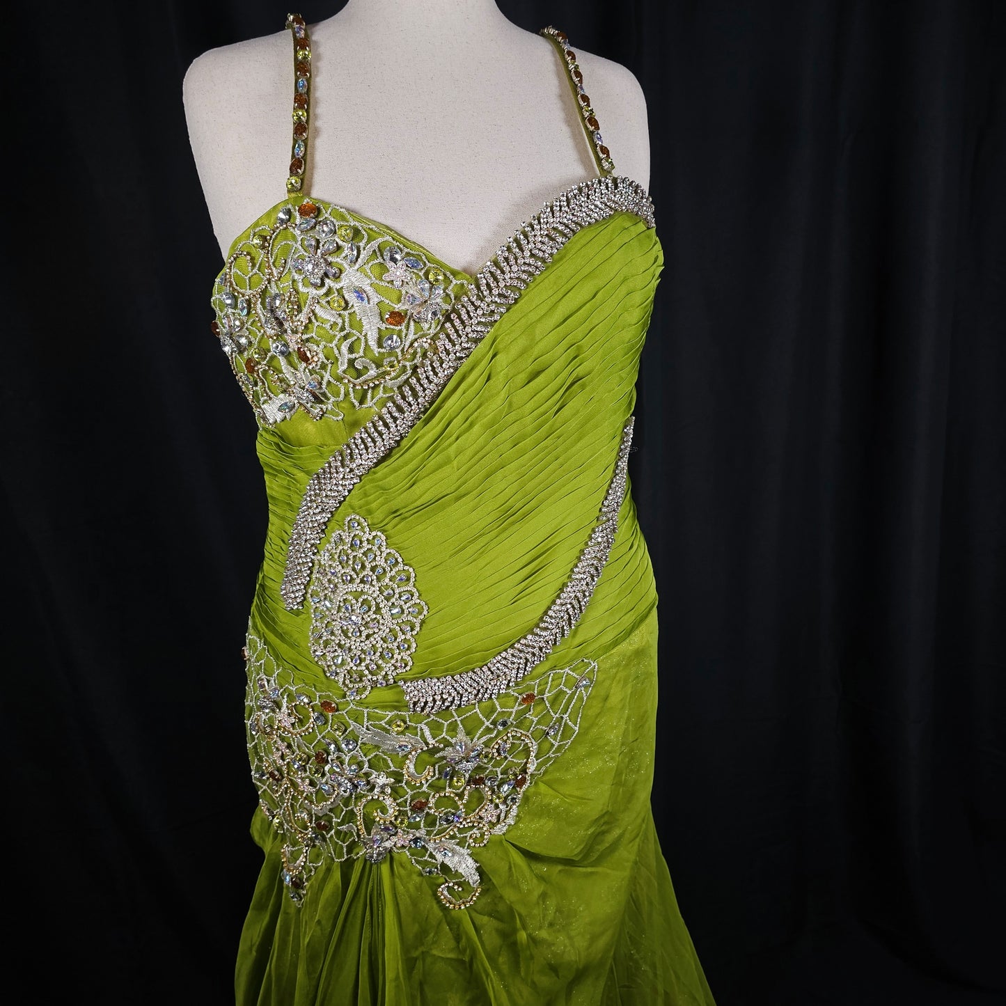 Lime Luxe: The Gleeful Glam Gown