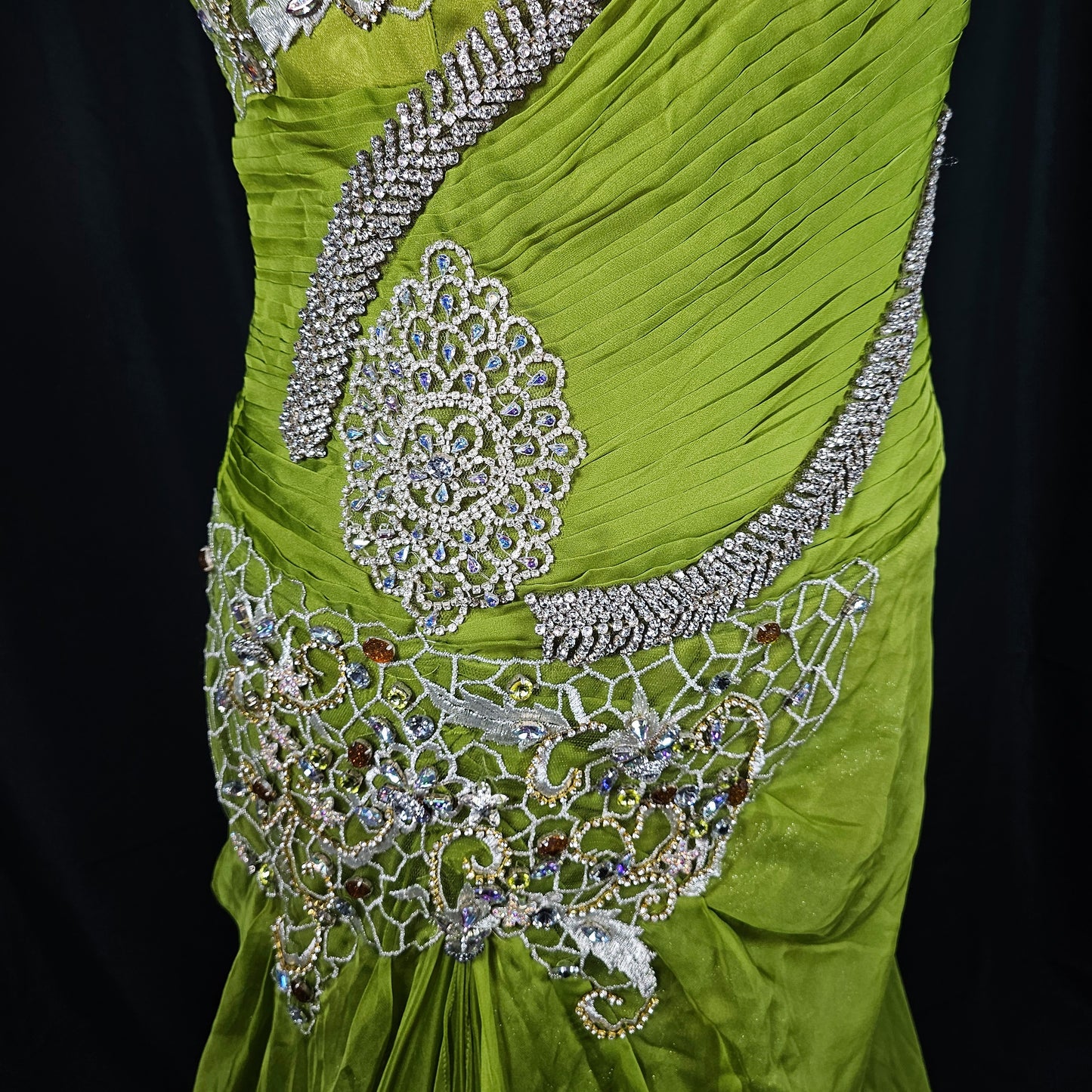 Lime Luxe: The Gleeful Glam Gown