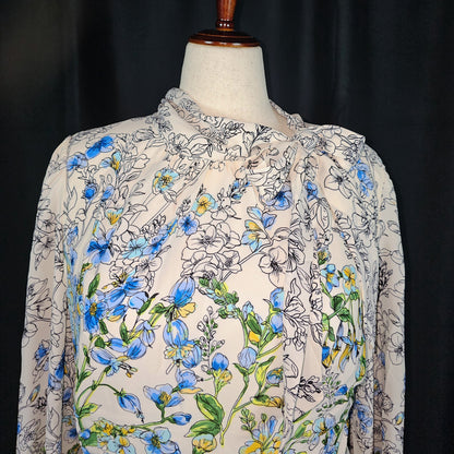 Maggie London Garden Party Delight: Floral Dress with a Twist