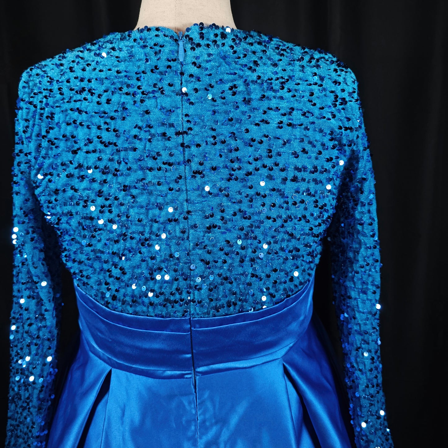 Sparkle & Shine: The Blue Diva Evening Dress