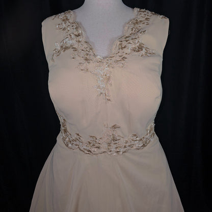 Chic Simplicity: The Enchanted Evening Dress