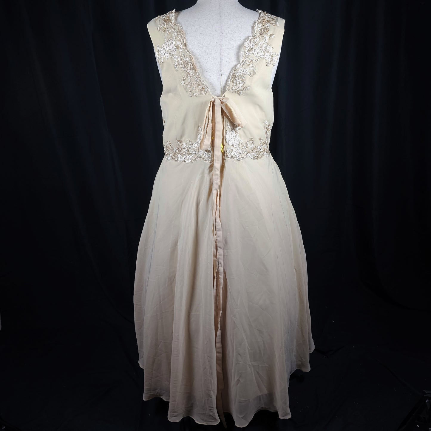 Chic Simplicity: The Enchanted Evening Dress
