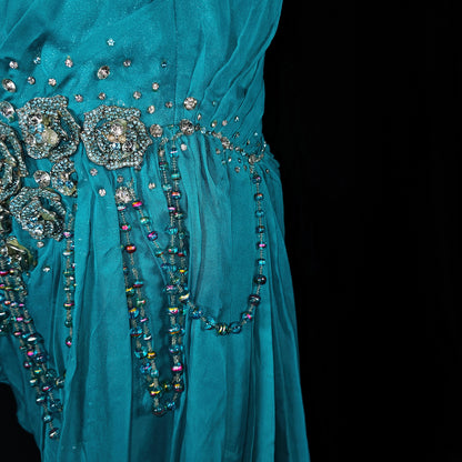 Teal Temptation: The Dress That Turns Heads & Hearts