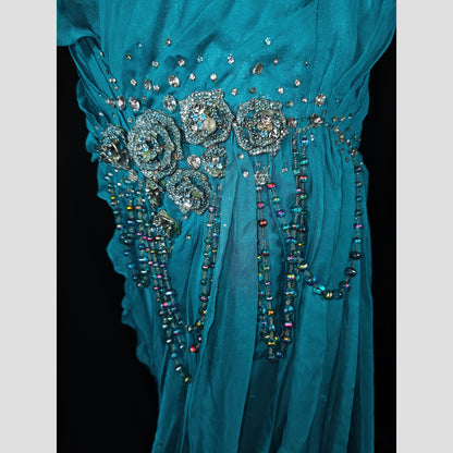 Teal Temptation: The Dress That Turns Heads & Hearts