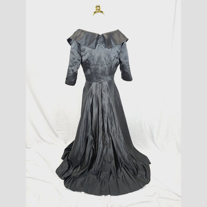 Elegant Black Satin Evening Gown with Dramatic Collar