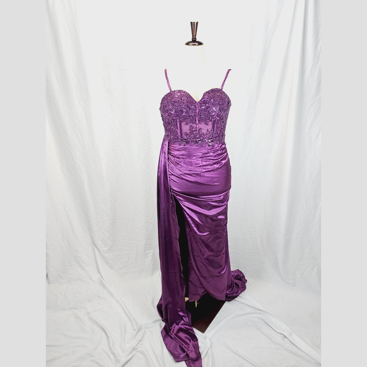 Elegant Purple Satin Maxi Dress with Lace Back for Special Occasions