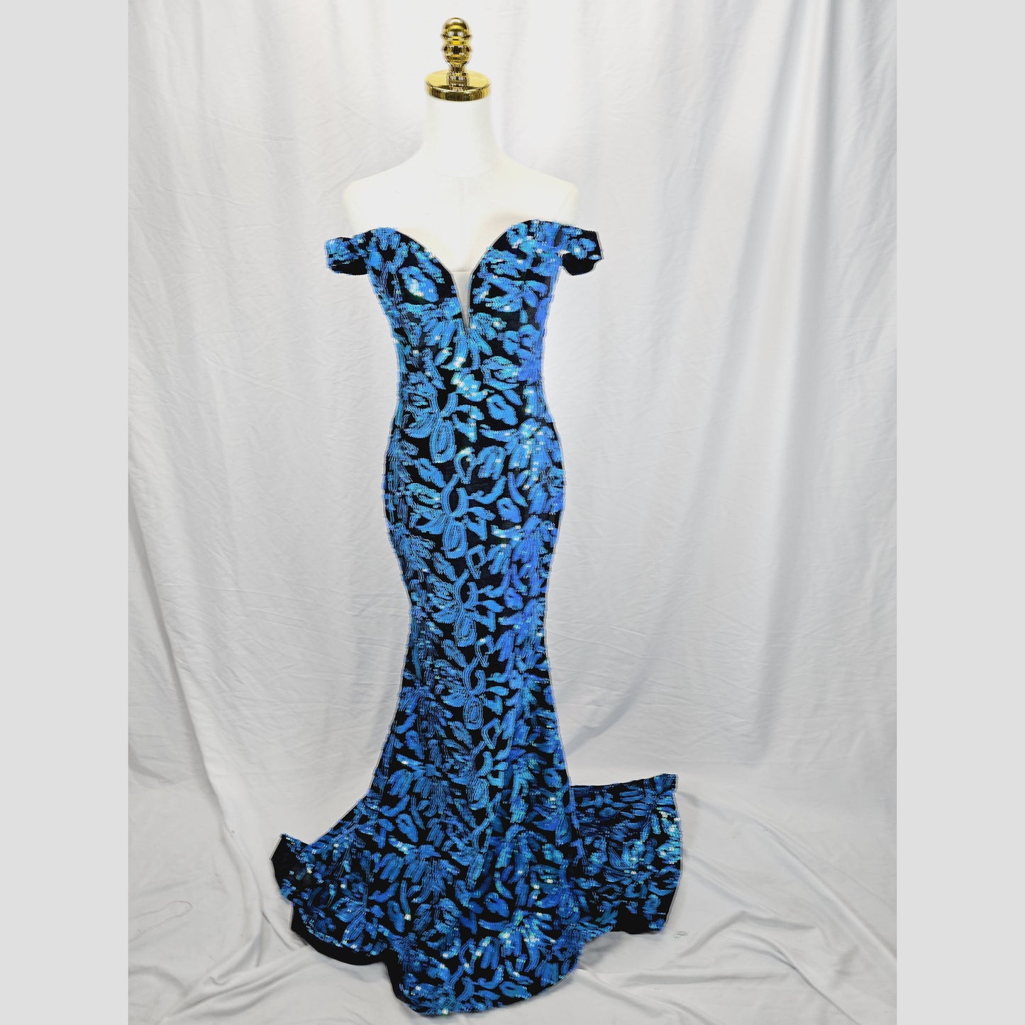 Haute Couture Elegant Blue Off-Shoulder Sequin Evening Gown for Special Occasions