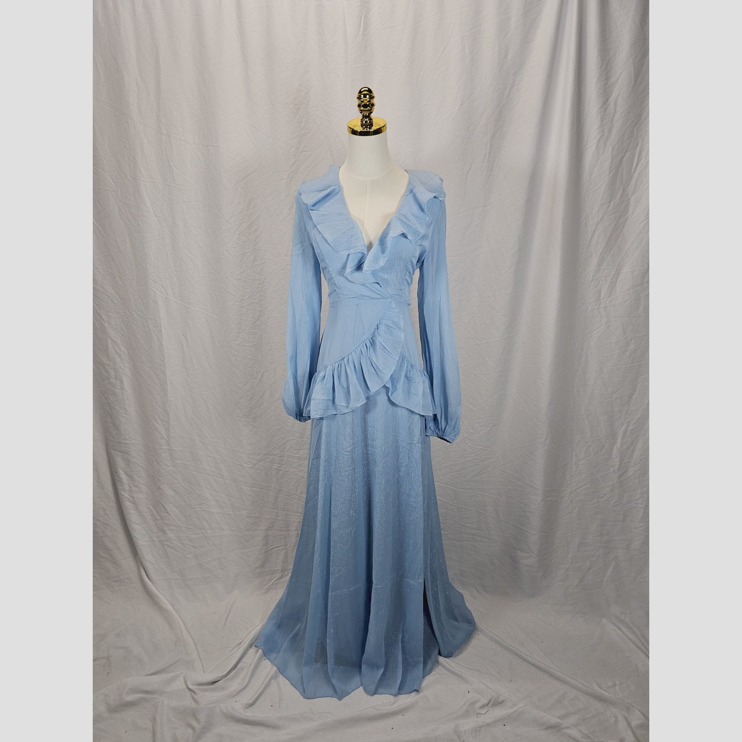 Elegant Blue Chiffon Midi Dress with Sheer Sleeves for Special Occasions