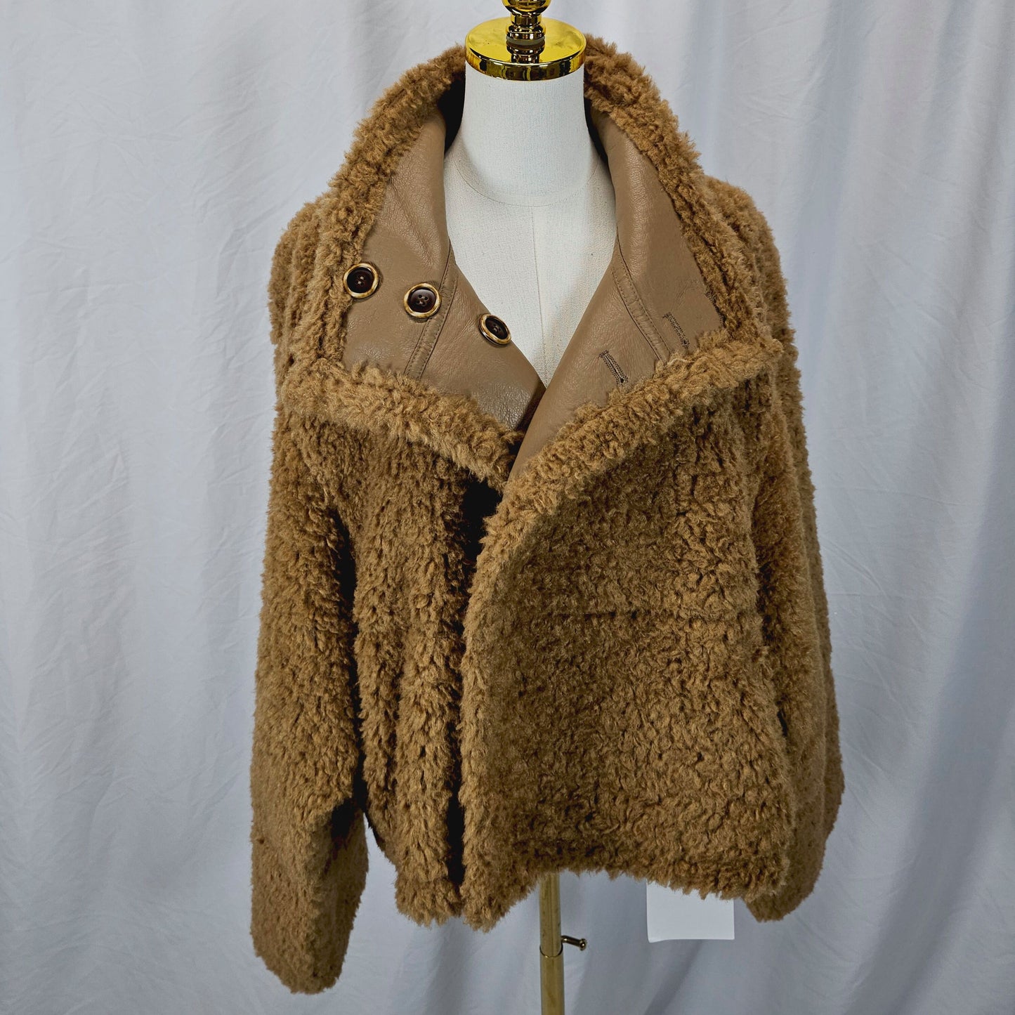 Fierce Cognac Reversible Shearling Jacket: Cozy Command for Every Adventure
