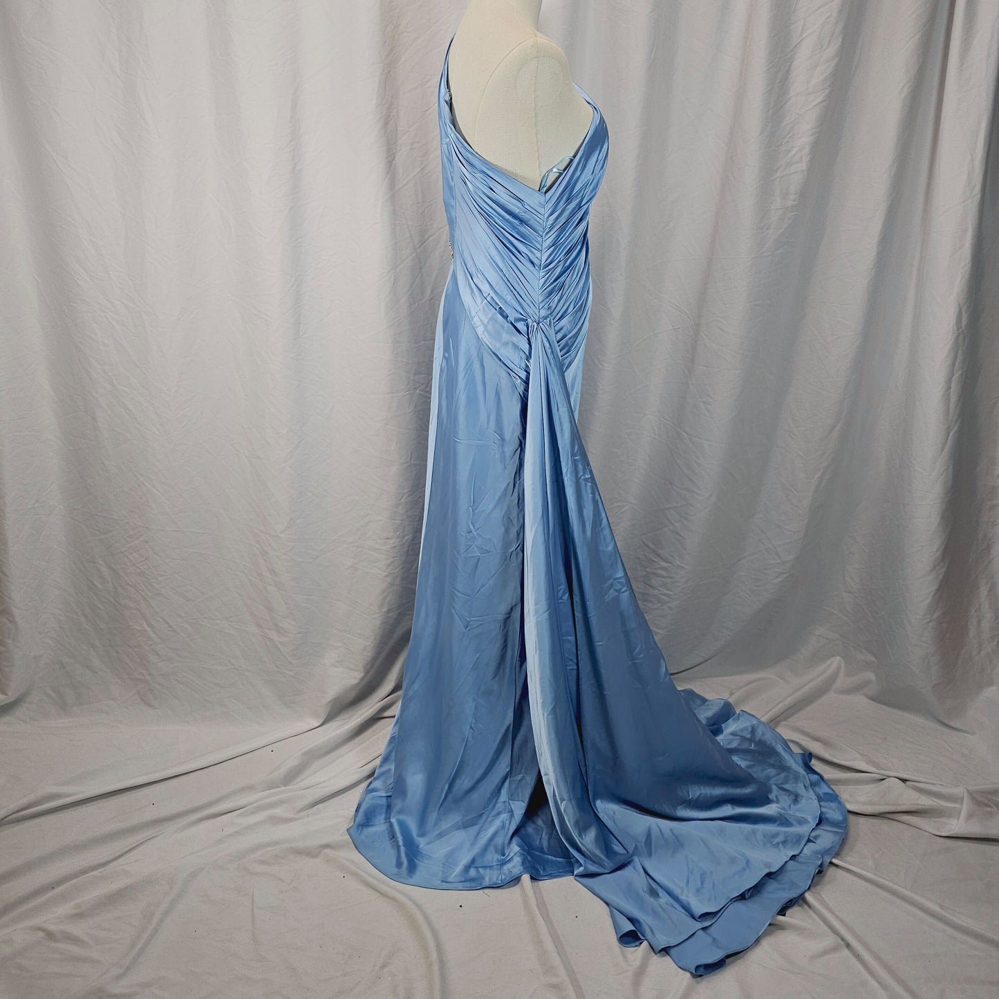 Dazzling Sky Blue Glam Satin Gown for Red Carpet Moments