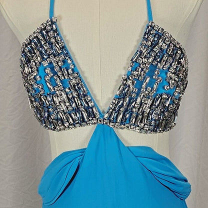 Show-Stopper Blue Backless Maxi: Sky-Worthy Satin Glam