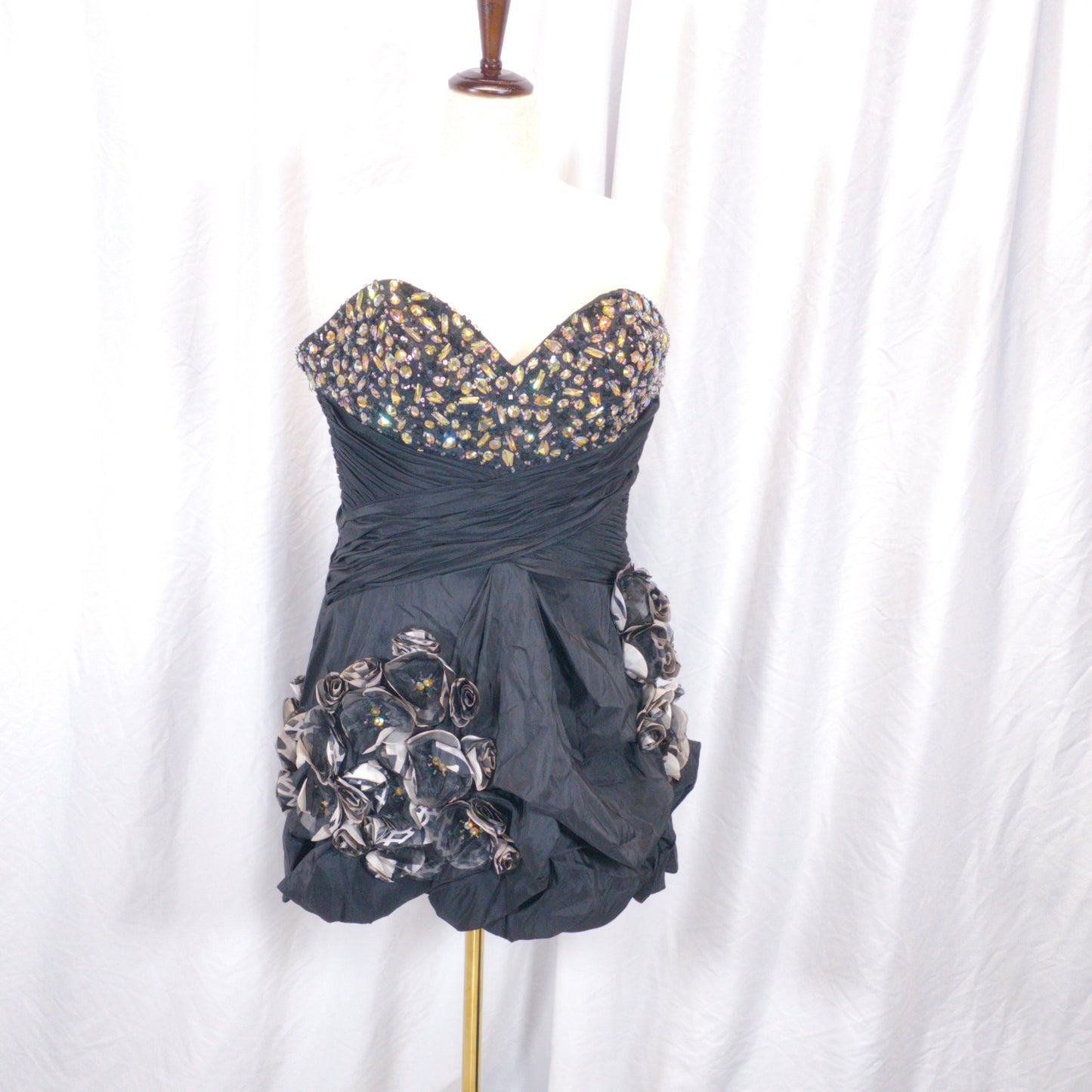Dazzling Black Embellished Mini Dress for Sizzling Nights