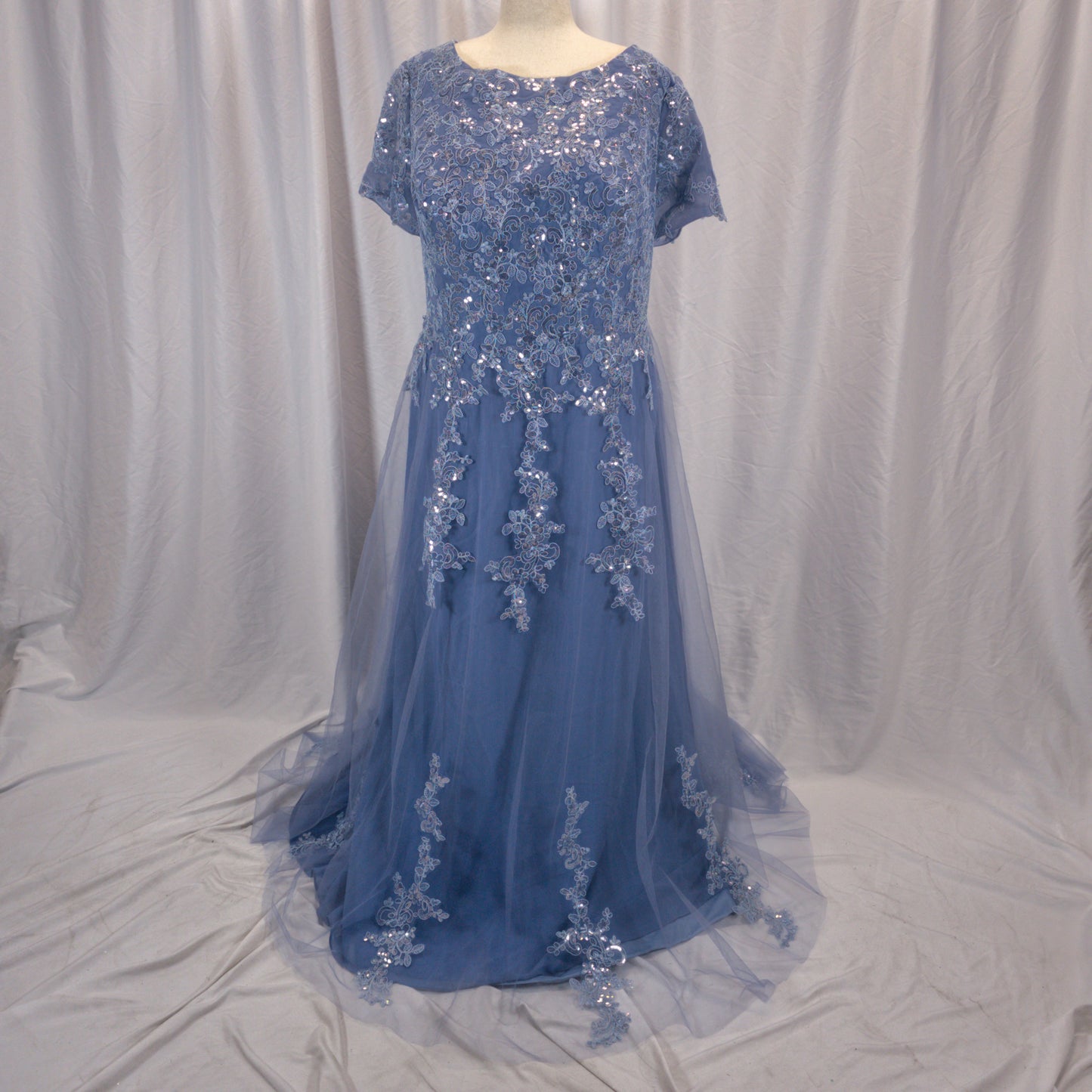 Dazzling Sapphire Embroidered Tulle Gown for Unforgettable Nights