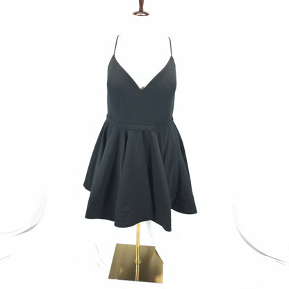 Vibrant Black Skater Dress: Effortlessly Chic Evening Wear