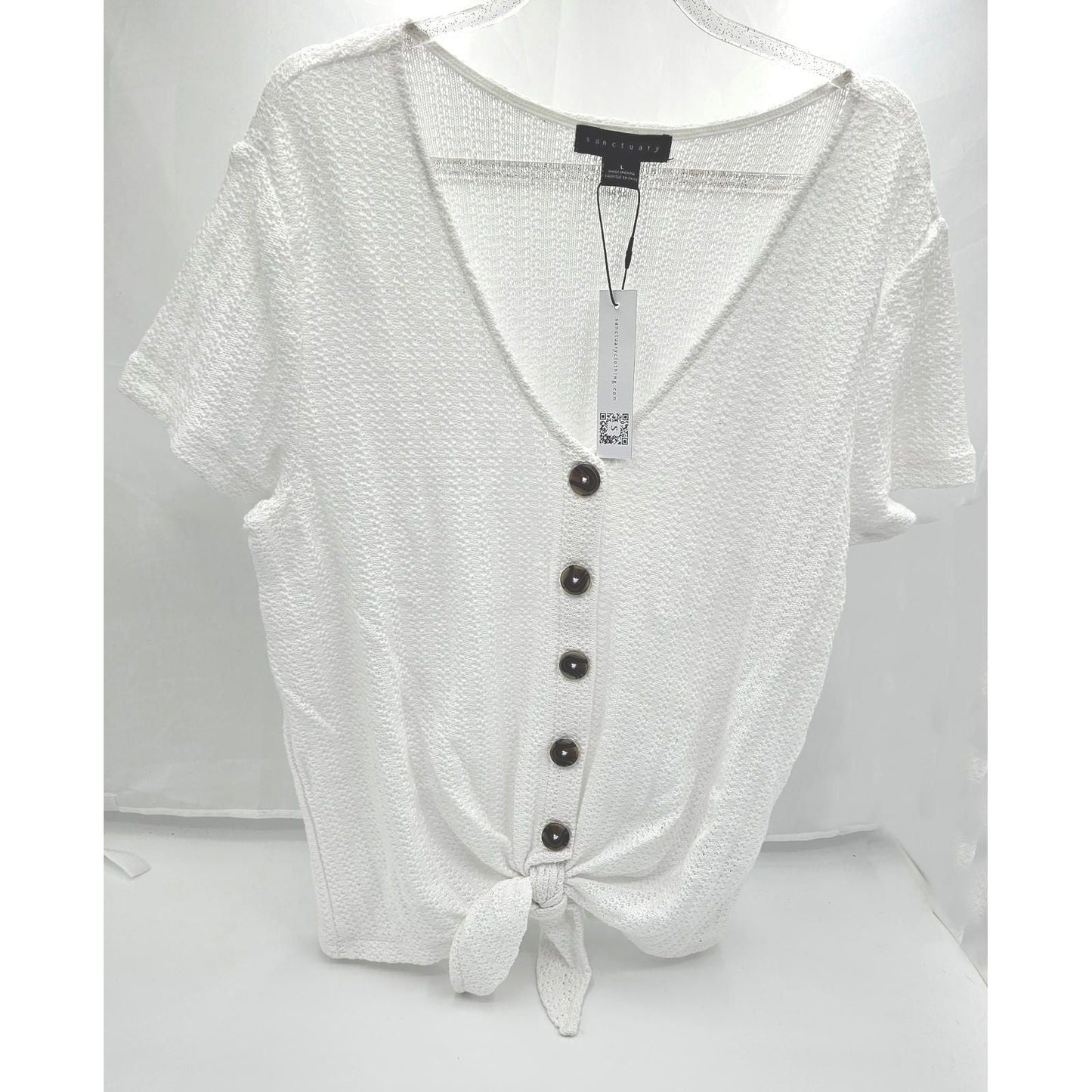 Chic Button-Front Tie-Knot Top - Your New Favorite Flirt!