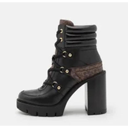 Asher Heeled Bootie/8M