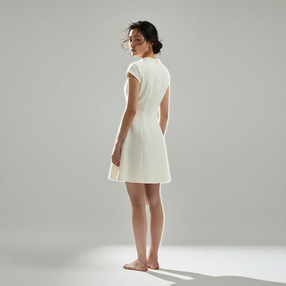 Ivory Lines That Flow Like Water