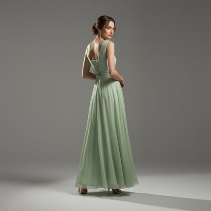 claid_gray_studio_back_2.jpg