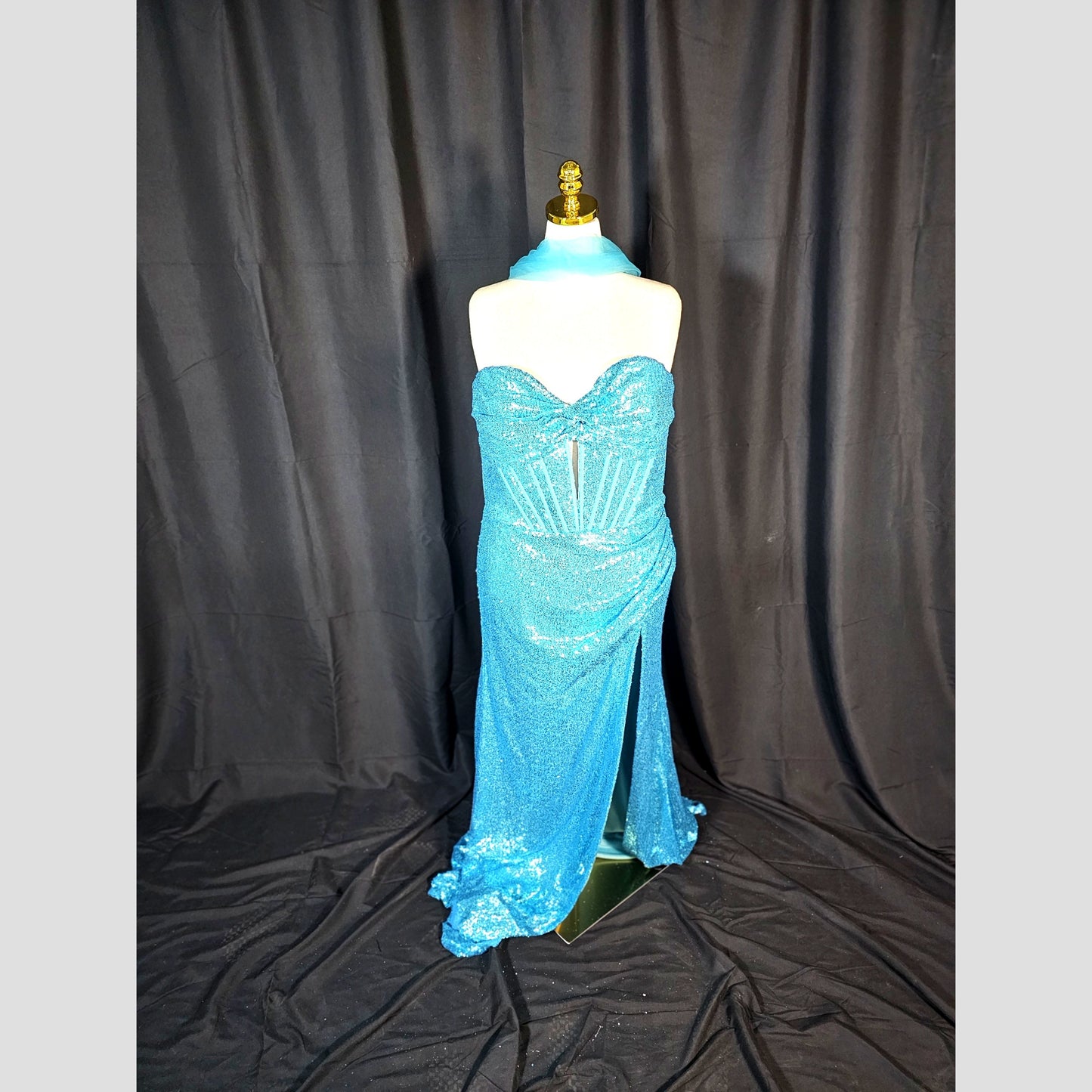 Aquamarine Dream Evening Gown: Sparkle & Shine!
