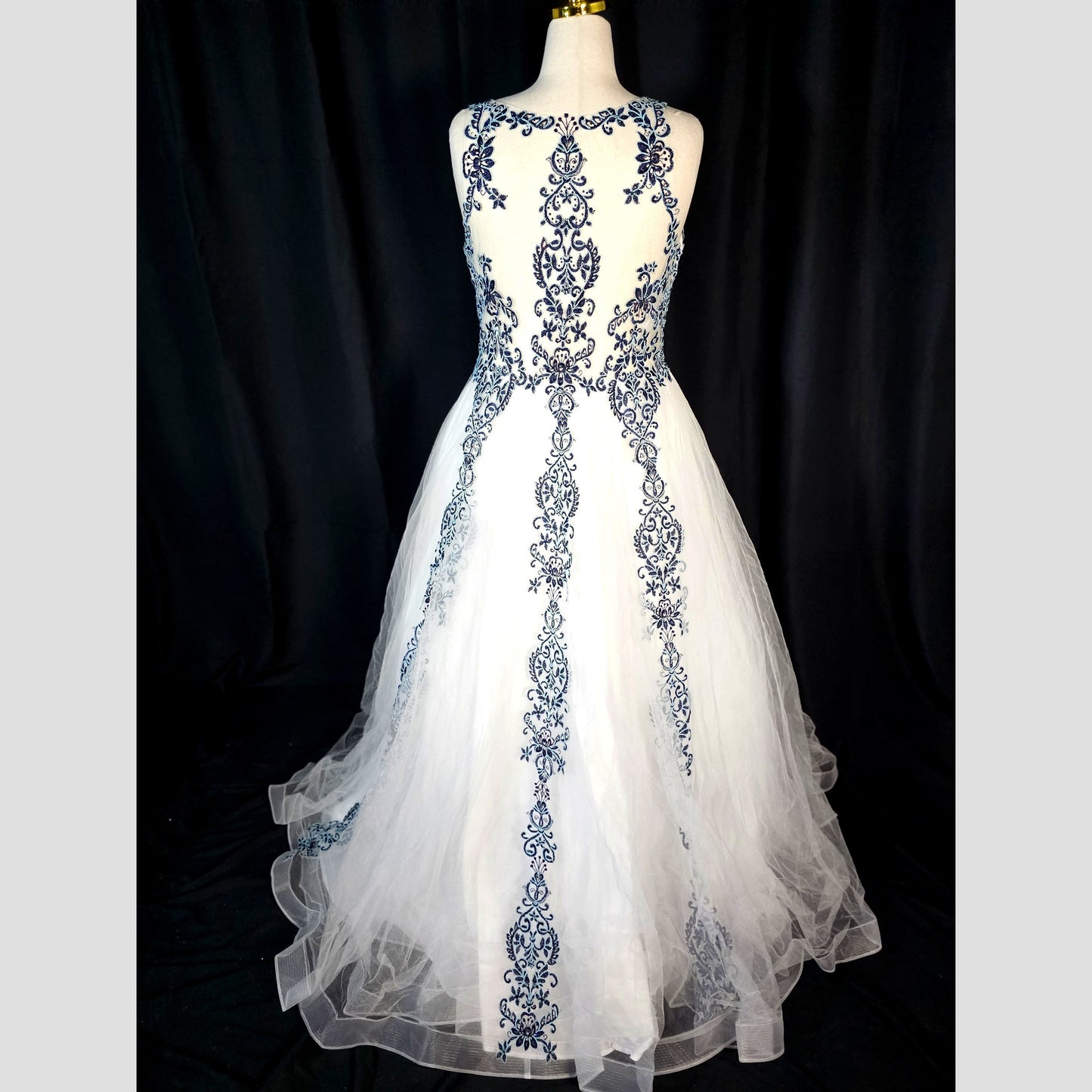 Fairy-Tale Dreams: Enchanted Lace Ballgown