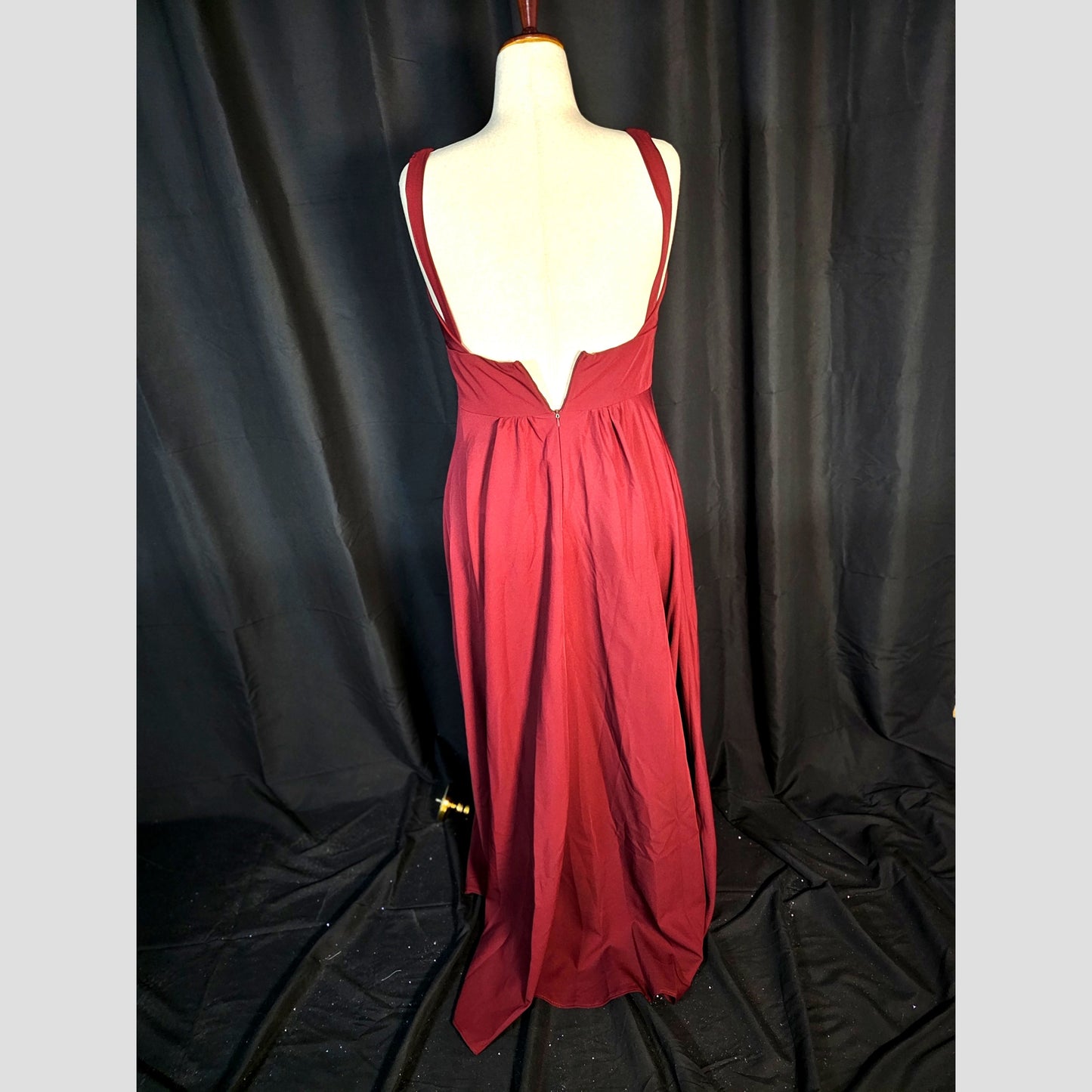 Crimson Dreams Evening Gown: Ignite Your Inner Diva!