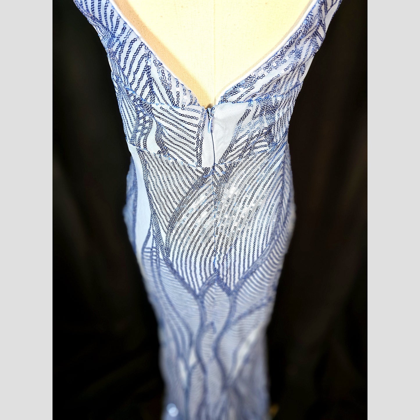 Ocean Breeze Glam Gown: Make Waves This Season!