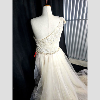 Whimsical Lace Dreams: The One-Shoulder Wonder Gown