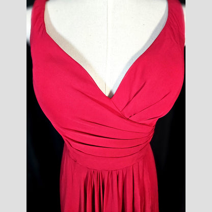 Fuchsia Fantasy: The Dress that Dares to Dazzle!